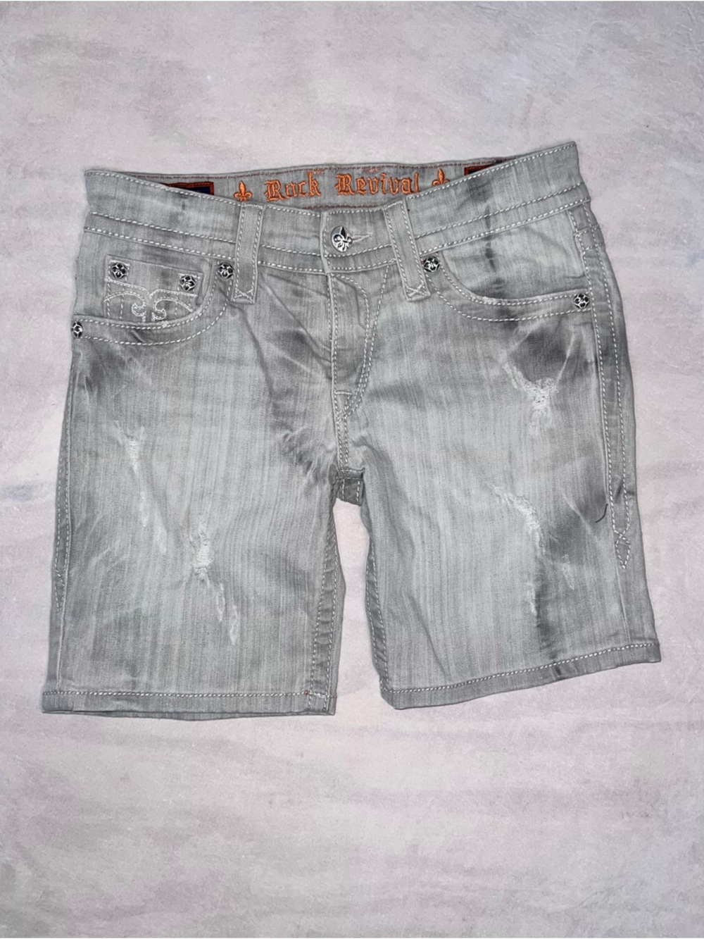 Rock Revival Emilie Bermuda Denim Shorts Gray Stretch Mid Rise Size 26
